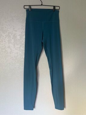 LuluLemon blue leggings
